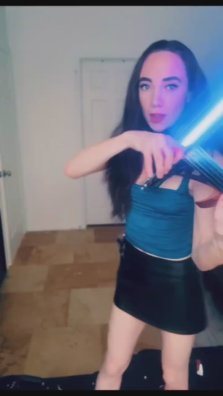 Aura Prism RGB Cello Bow [Special Preorder Pricing]